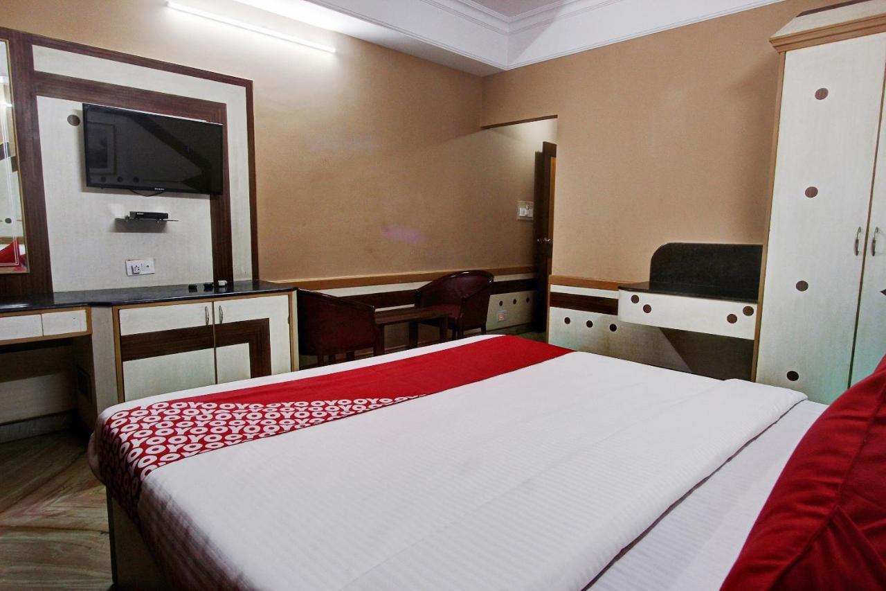 Vaccinated Staff - Collection O 13595 Vt Residency Hotel Bangalore Exterior foto