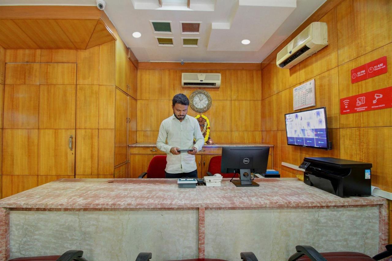 Vaccinated Staff - Collection O 13595 Vt Residency Hotel Bangalore Exterior foto