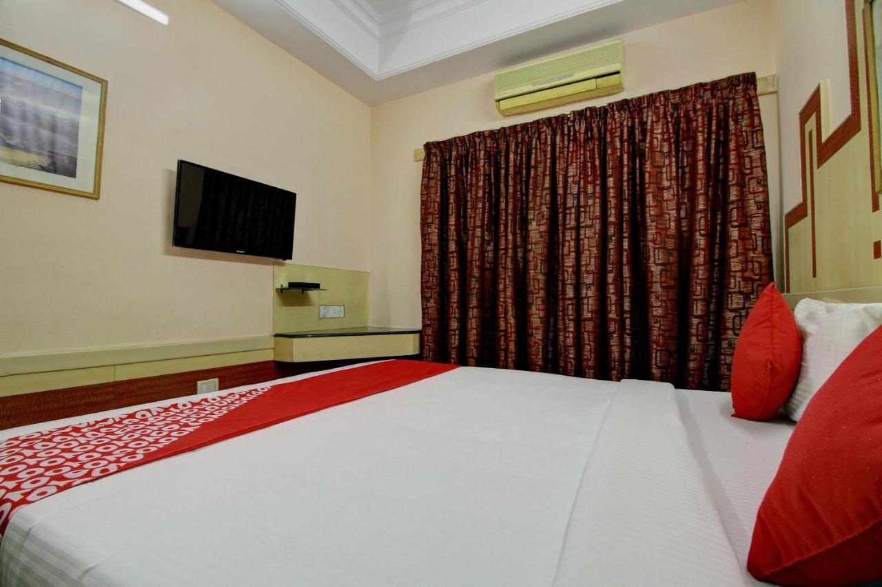 Vaccinated Staff - Collection O 13595 Vt Residency Hotel Bangalore Exterior foto