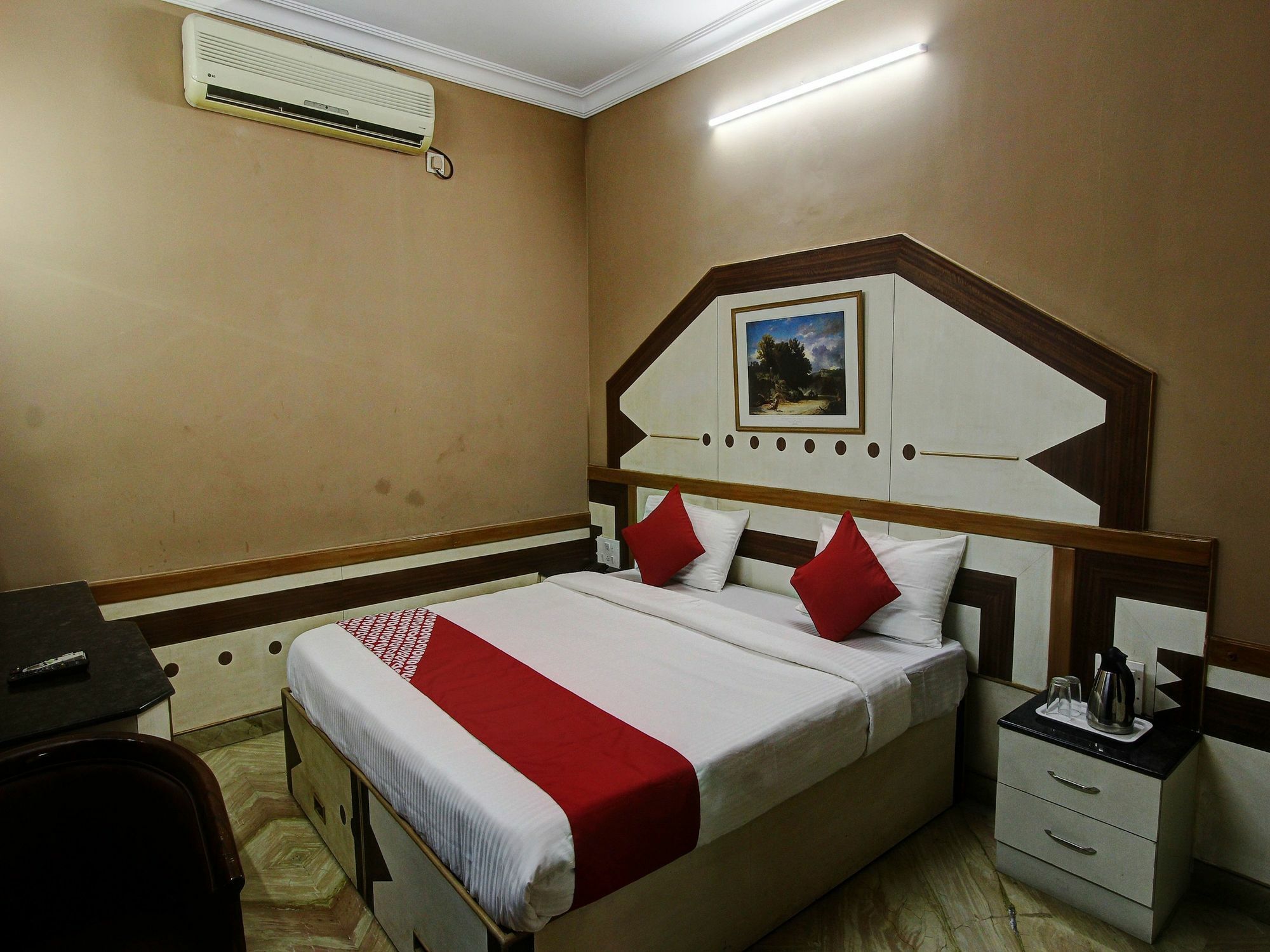 Vaccinated Staff - Collection O 13595 Vt Residency Hotel Bangalore Exterior foto